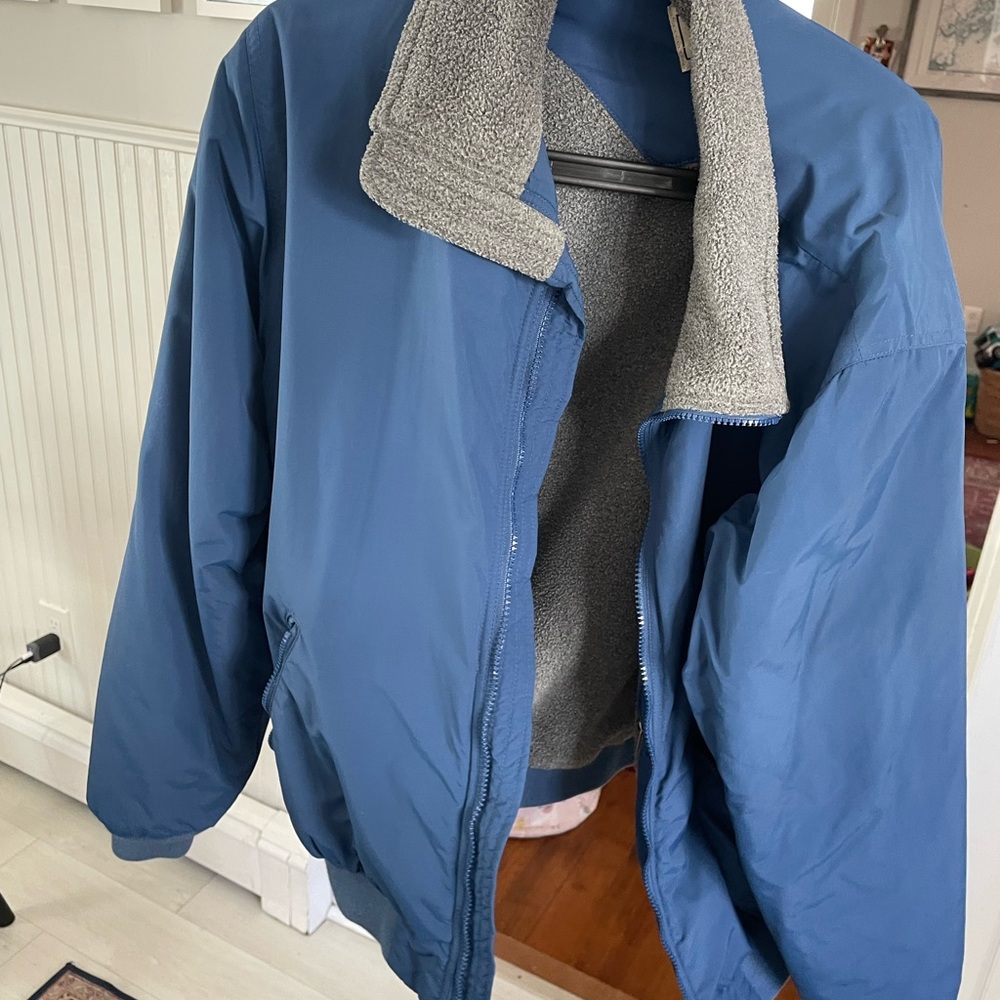 L.L. Bean Men's Blue Windbreaker with Gray Fleece Collar